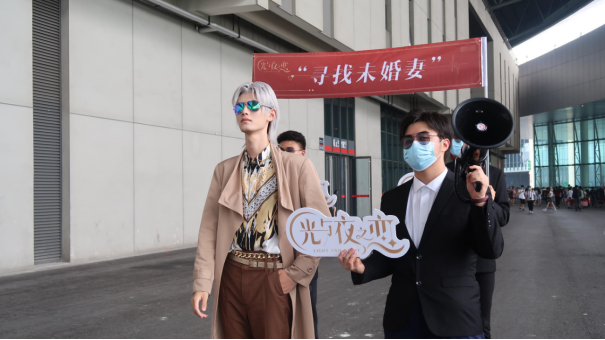 光与夜之恋如何快速叠花 光与夜之恋如何快速叠花