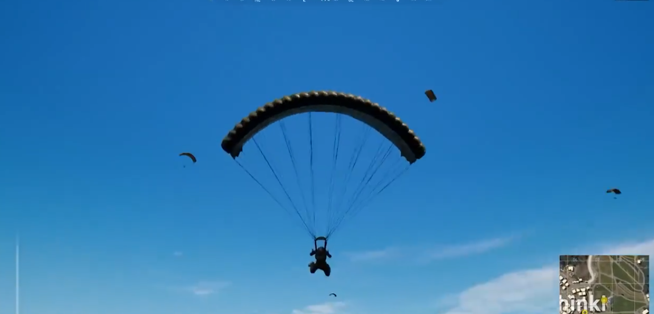 绝地求生怎么在空中飘得更远